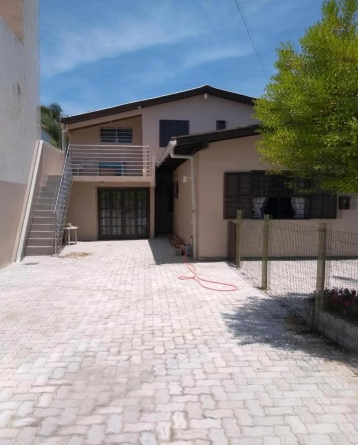 Ótima localização Casa Apartamento em Garopaba Exterior foto
